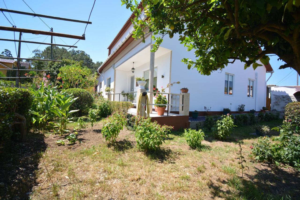 Casa Con Jardin En Vilanova De Arousa Pontevedra Exterior photo