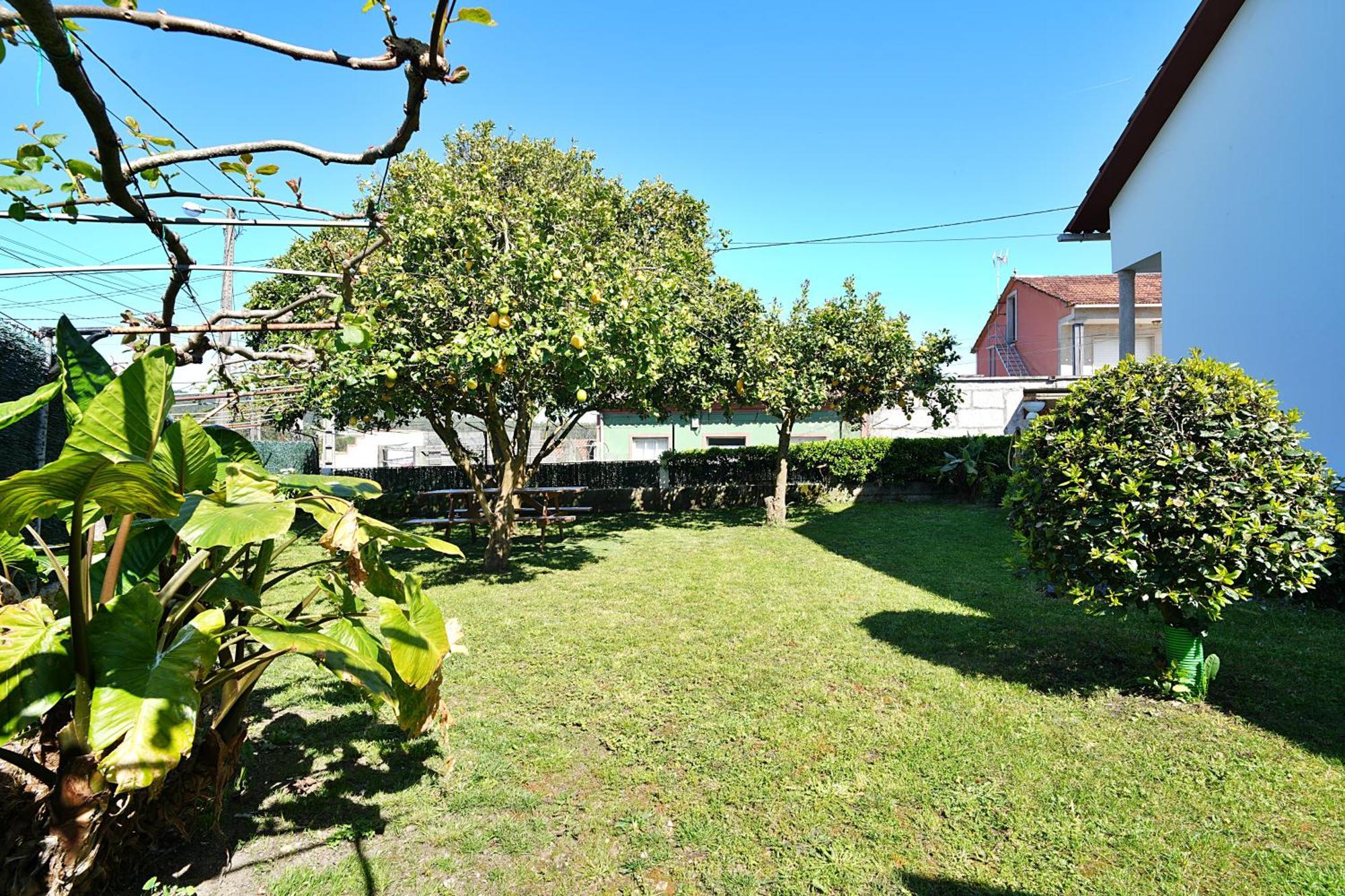 Casa Con Jardin En Vilanova De Arousa Pontevedra Exterior photo